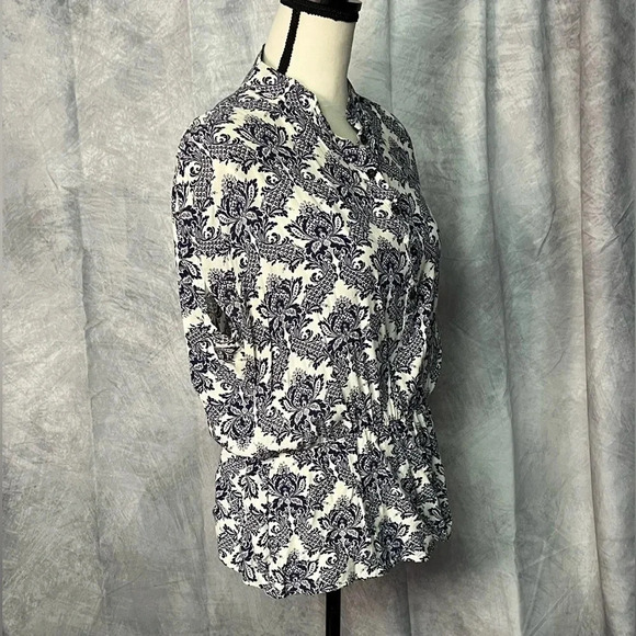 Bench Dolman Sleeve Elastic Waist Peplum Blue & White Toile Blouse - Medium - Picture 2 of 7